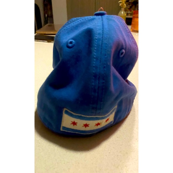 CUTE fitted Cubs baseball hat - fitted size medium 💙❤️ - Picture 3 of 4